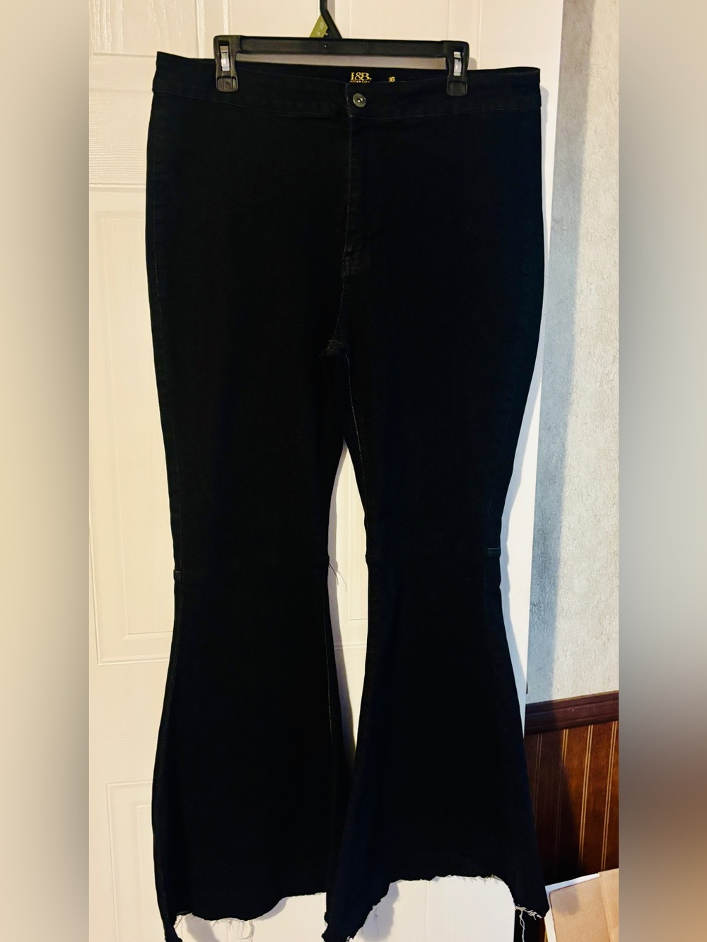 L&B Lucky & Blessed High Rise Flare Jeans Black Raw Hem Stretch Size 16